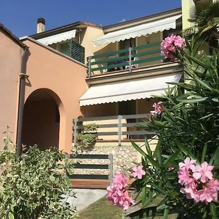 Ferienhaus Lovely Wiev&pool Malcesine